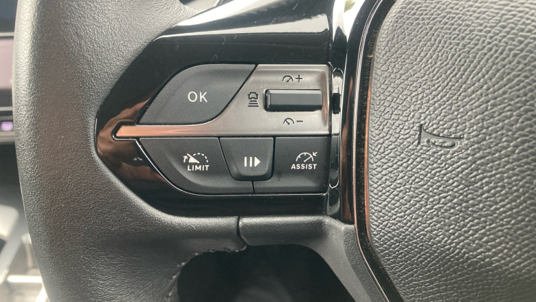 Peugeot 308 1.2 PureTech Allure Premium 5dr EAT8 Petrol Hatchback